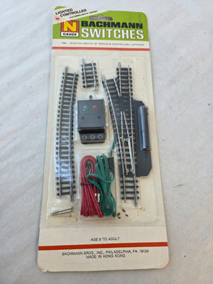 Bachmann #7666 N Scale Electric Left Track Switch 19" Radius W/ Controller
