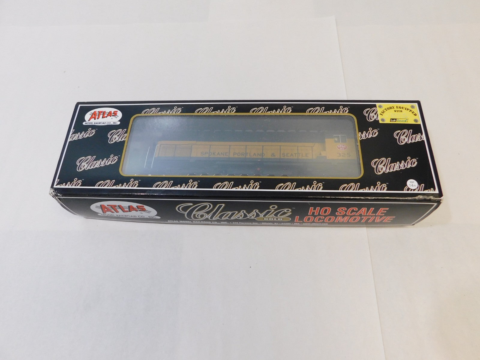 Atlas 10-002-568 HO Scale C425 Phase 2 Locomotive, DCC+Sound, SP&S #3251