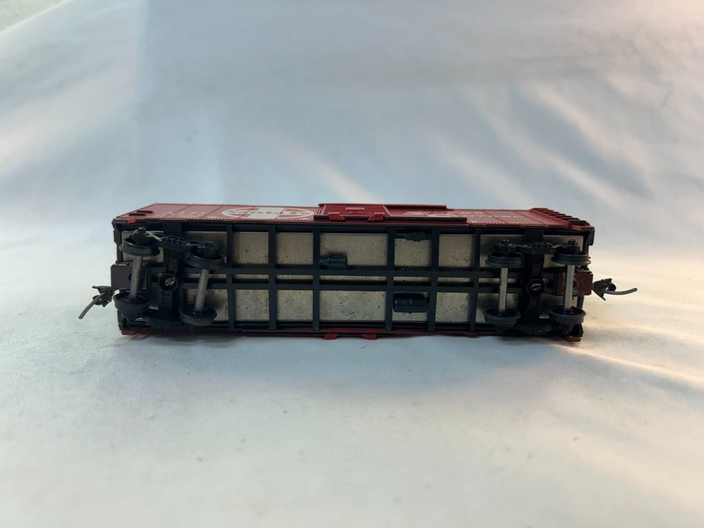 Athearn 1221 HO Scale 40' Box Car Kit, Santa Fe Shock Control #169874