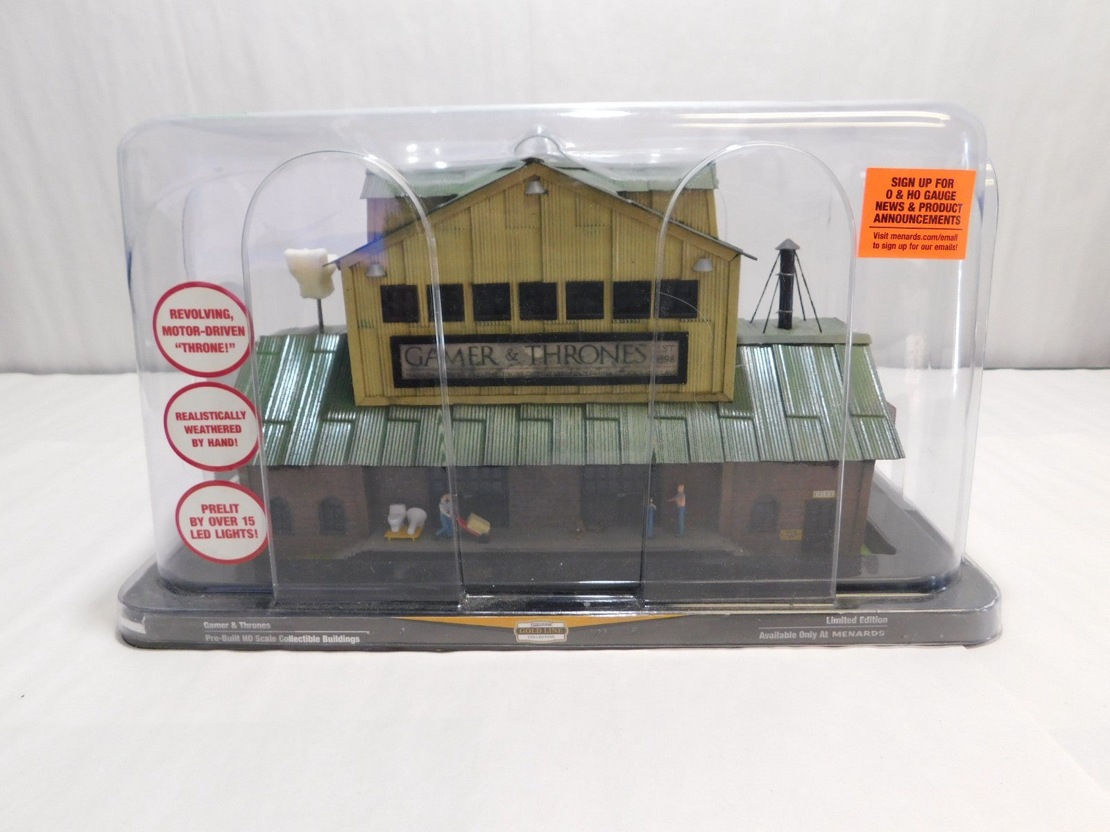 Menards Gold Line Collection 279-5141 HO Scale Gamer & Thrones Factory0