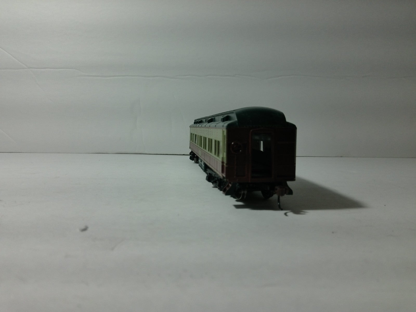 Athearn 8505 HO Scale Napa Valley Observation Car Chardonnay #10186