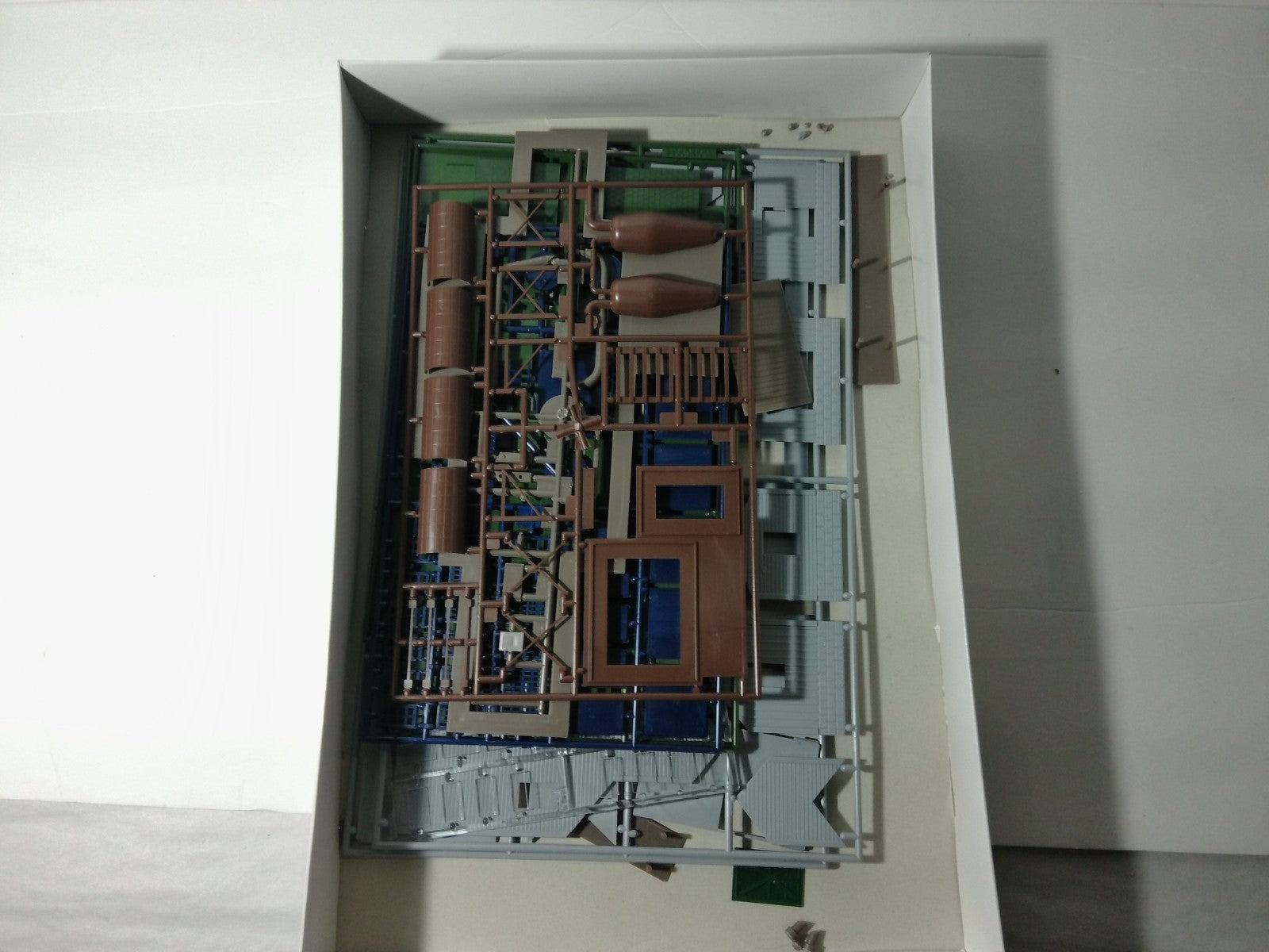 Walthers 933-3765 HO Scale Fire Department Headquarters1