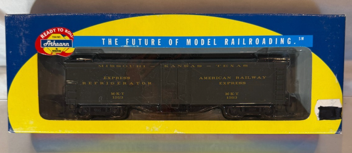 Athearn HO1313  50' M K T Express Reefer Car #925830