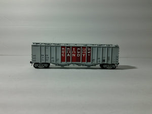 Walthers 910-7209 HO Scale 50' 2-Bay Airslide Hopper Brach's Candy GACX #47476