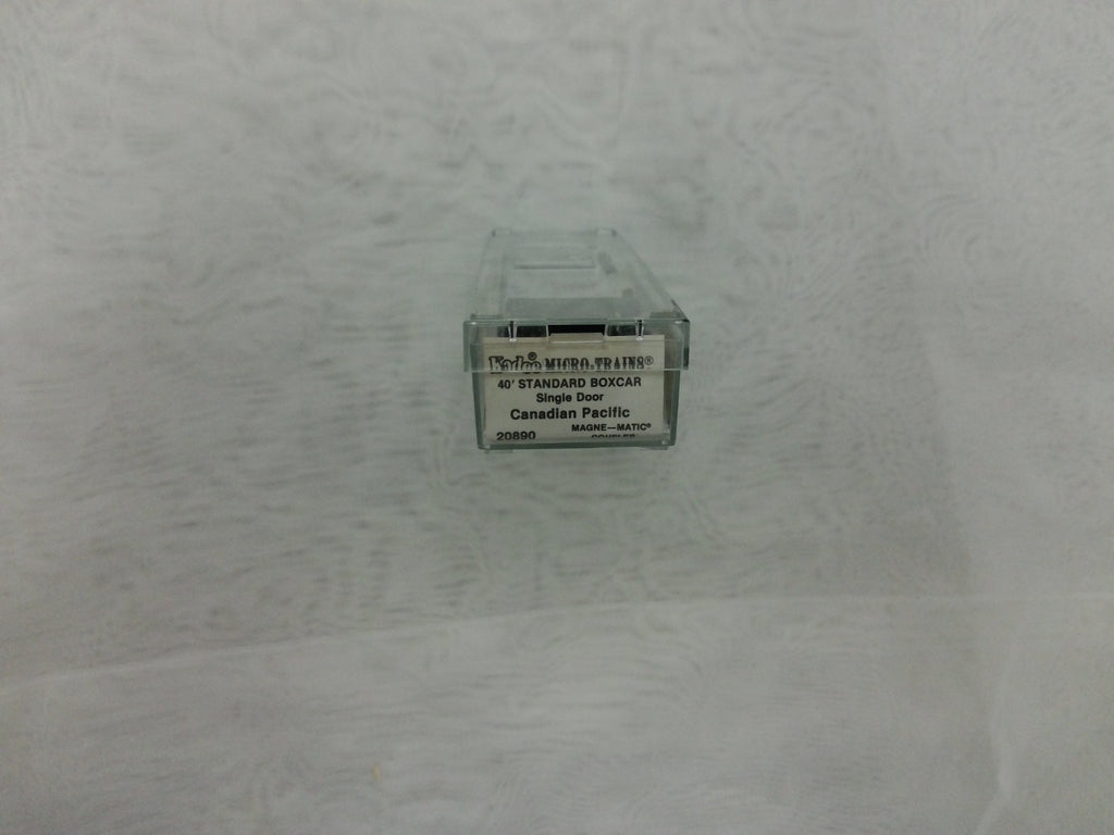 Micro Trains 20890 N Scale Box Car Canadian Pacific2