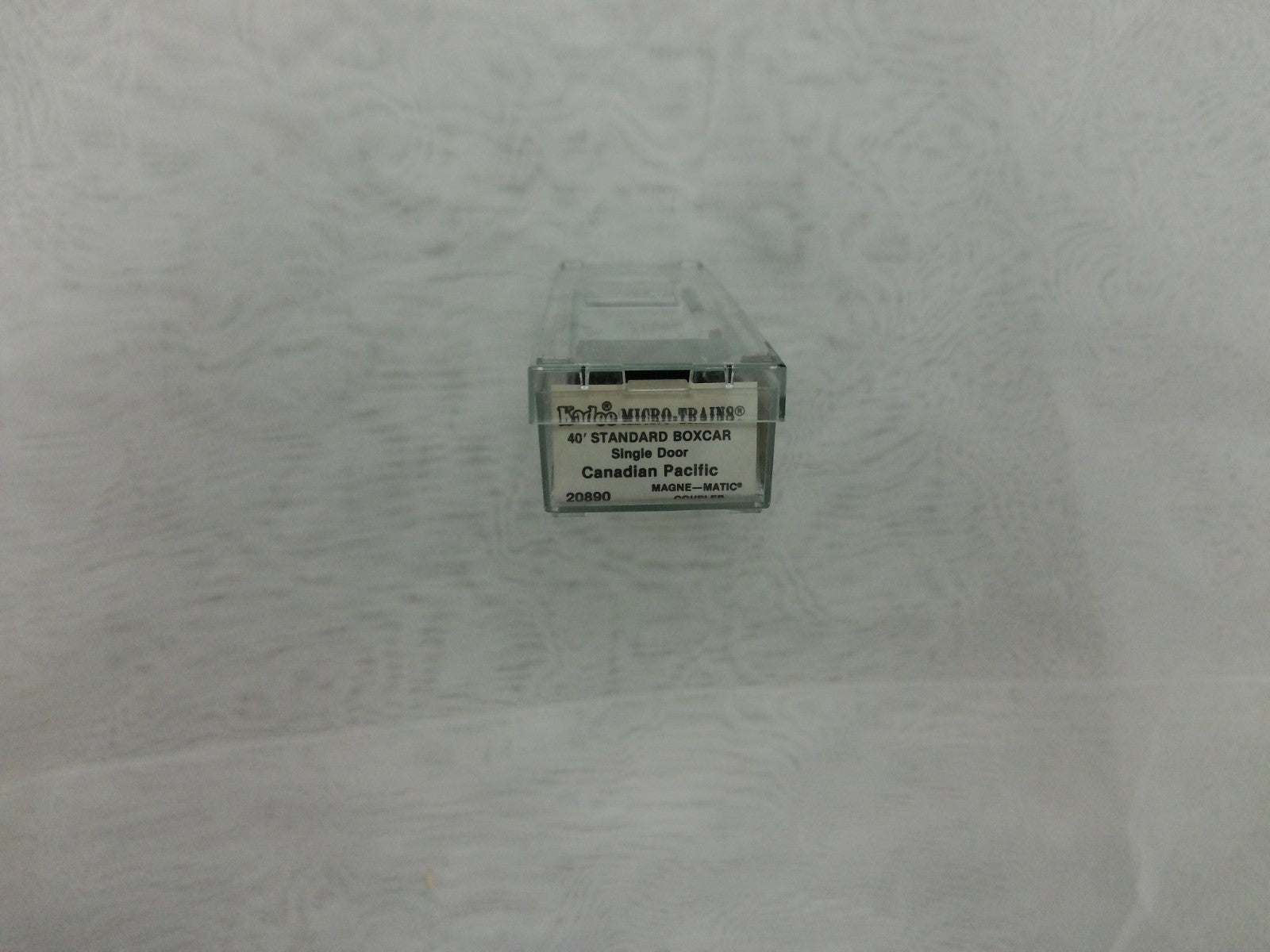 Micro Trains 20890 N Scale Box Car Canadian Pacific2