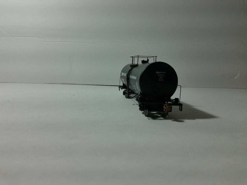 Walthers 920-100103 HO Scale Funnel-Flow Tank Car Cargill #45515
