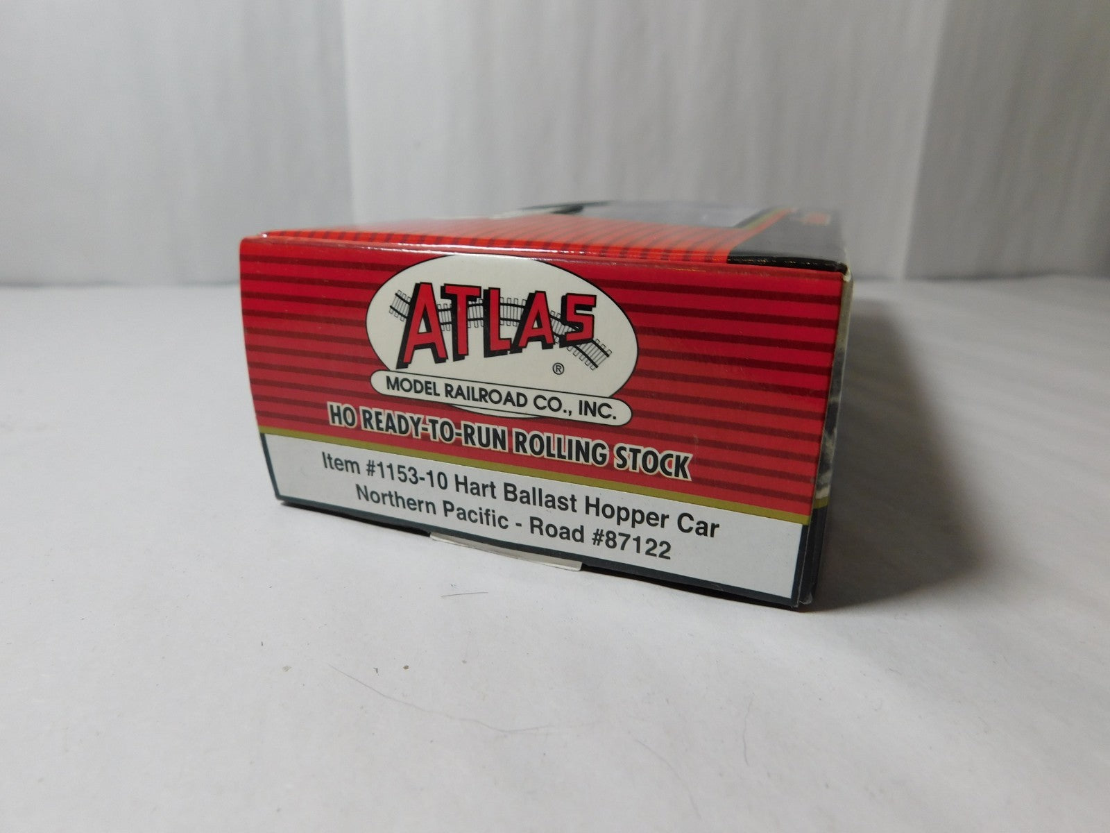 Atlas 1153-10 HO Scale Hart Ballast Hopper Car, Northern Pacific #871222