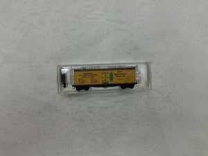 Micro Trains 49390 N Scale Reefer Fruit Dispatch Mobile & Ohio