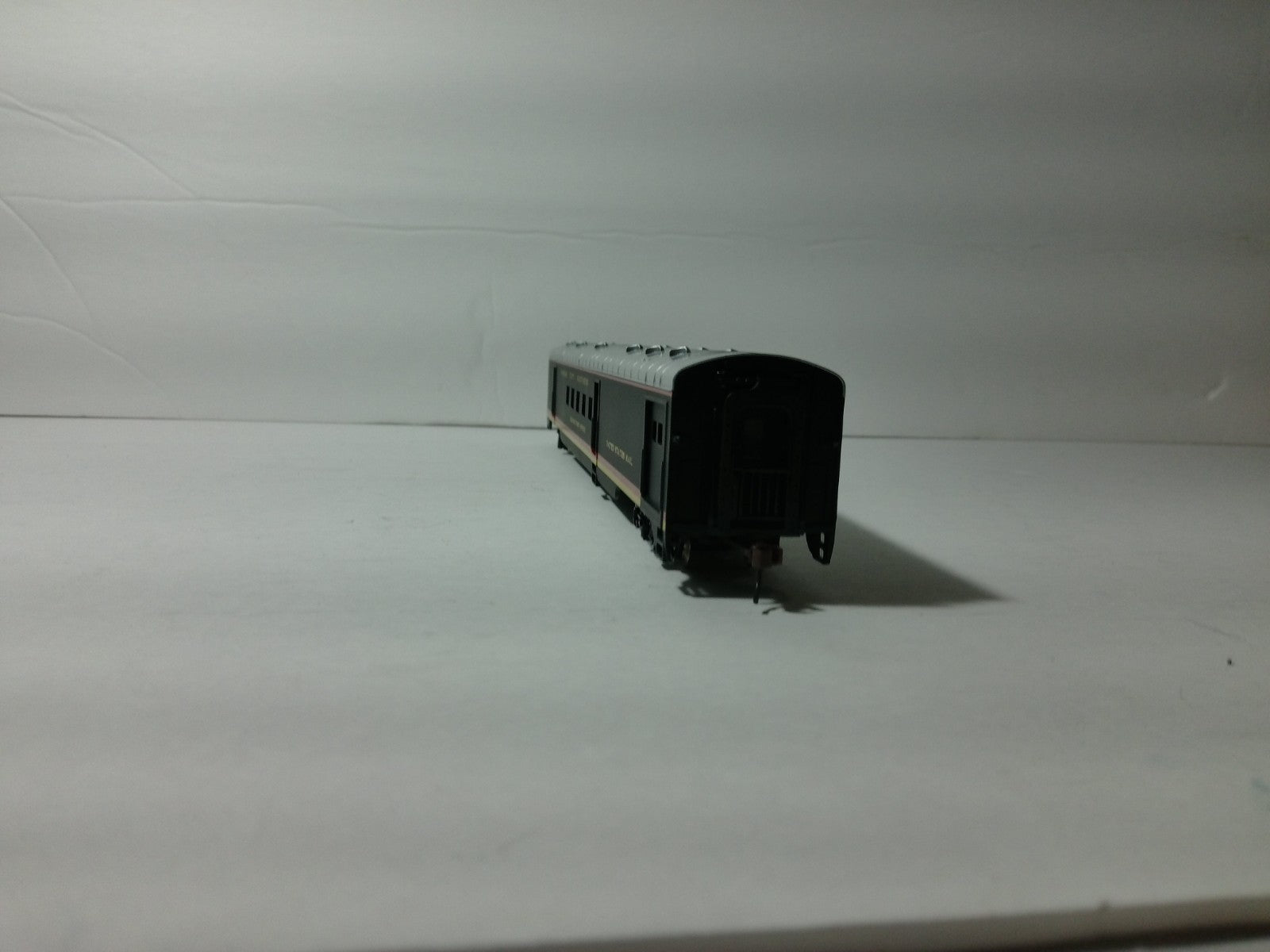 IHC 48125 HO Scale Kansas City Southern RPO #675