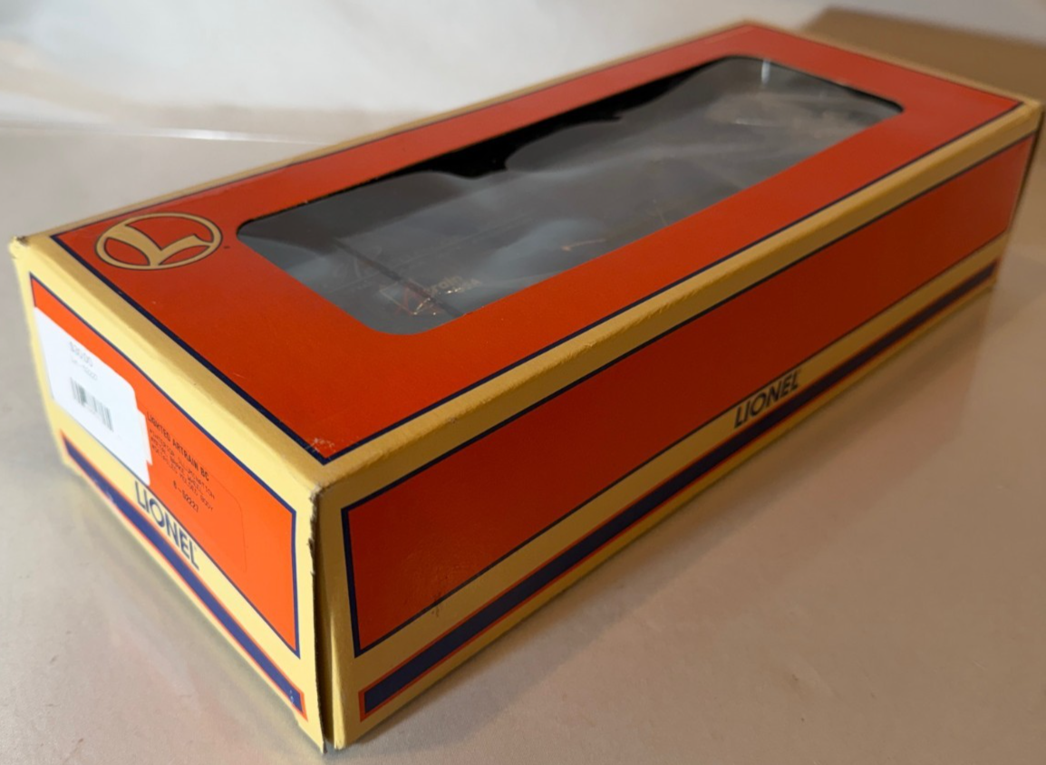 Lionel 52227 - O Scale Lighted Artrain BC Interior Illumination1
