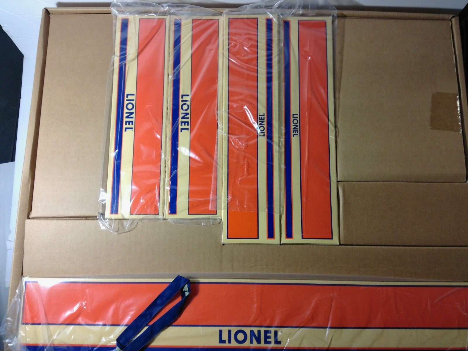 Lionel 6-21785 O Scale Lionel Mines Train Set2