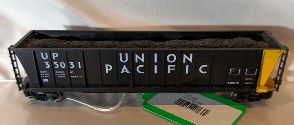 HO Scale Roundhouse Union Pacific UP hopper 350310