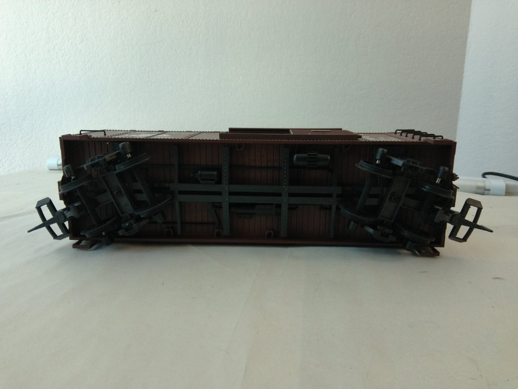USA Trains R19090C G Scale Street Box Car CR/NH #3505297