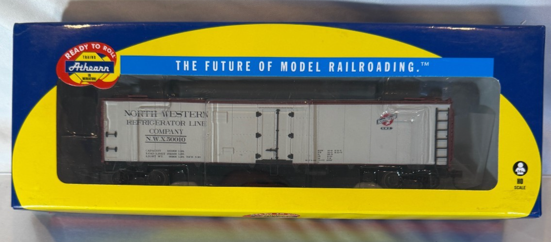 HO Athearn RTR 94671 Chicago North Western  50’ Ice Bunker Reefer 500100