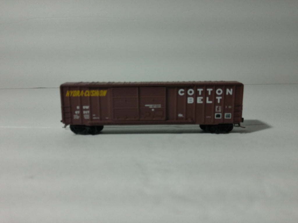 Micro Trains 30060 N Scale Cotten Belt Boxcar #673170