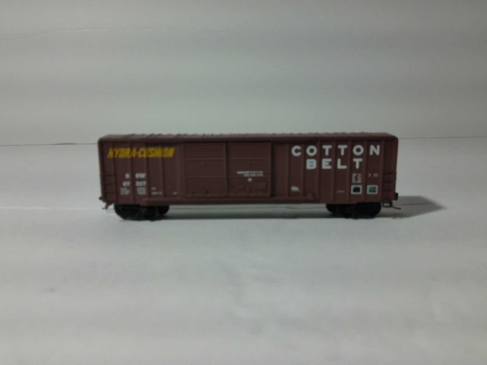Micro Trains 30060 N Scale Cotten Belt Boxcar #673170