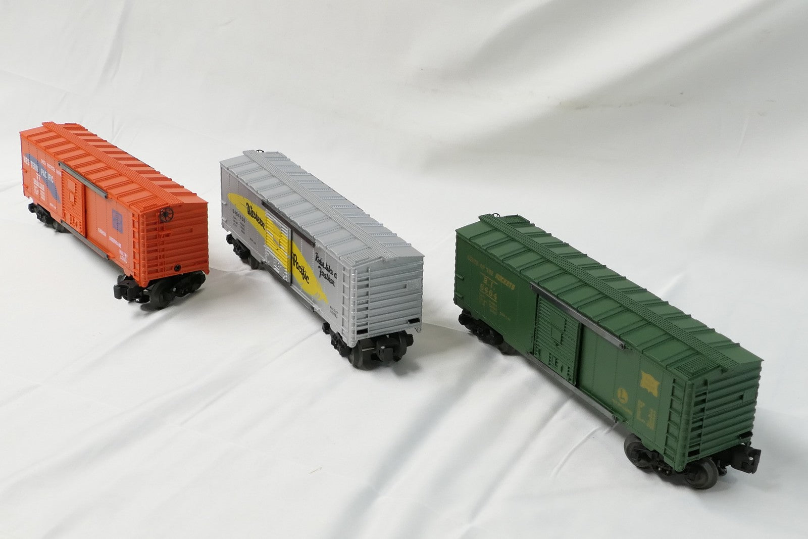 Lionel 19257 - O Scale Boxcar Series Edition Two Rolling Stock2