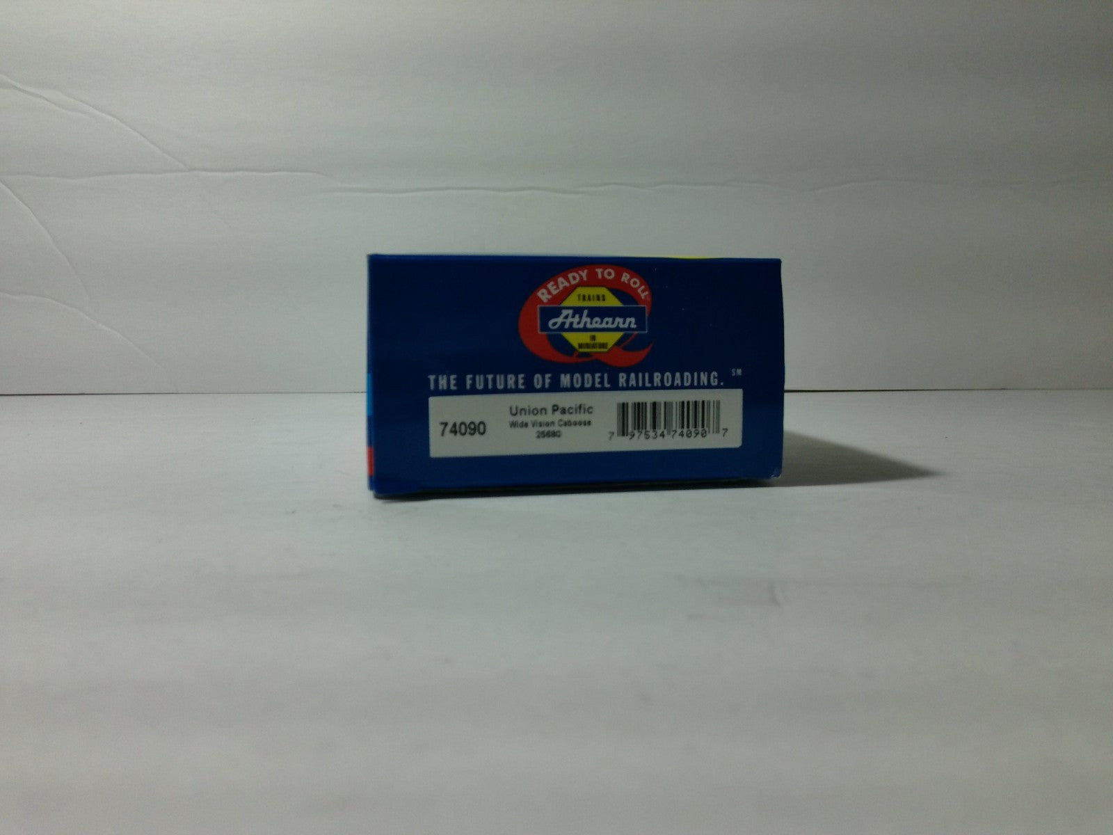 Athearn 74090 HO Scale Union Pacific Wide Vision Caboose #256803
