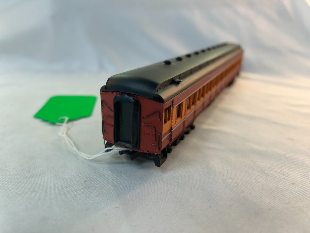Bachmann Spectrum 89132 HO Scale Heavyweight Passenger Coach, SP Daylight #10123