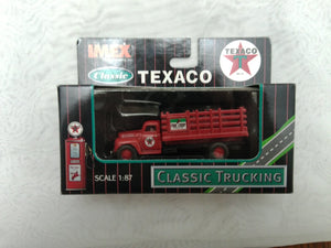 IMEX 870166 HO Scale Texaco Stake Bed Truck
