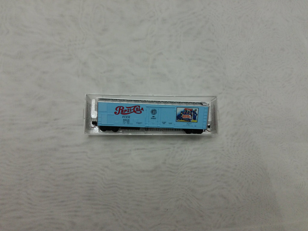 Micro Trains 69140 N Scale Pepsi Cola Reefer P.C.E.X 690151