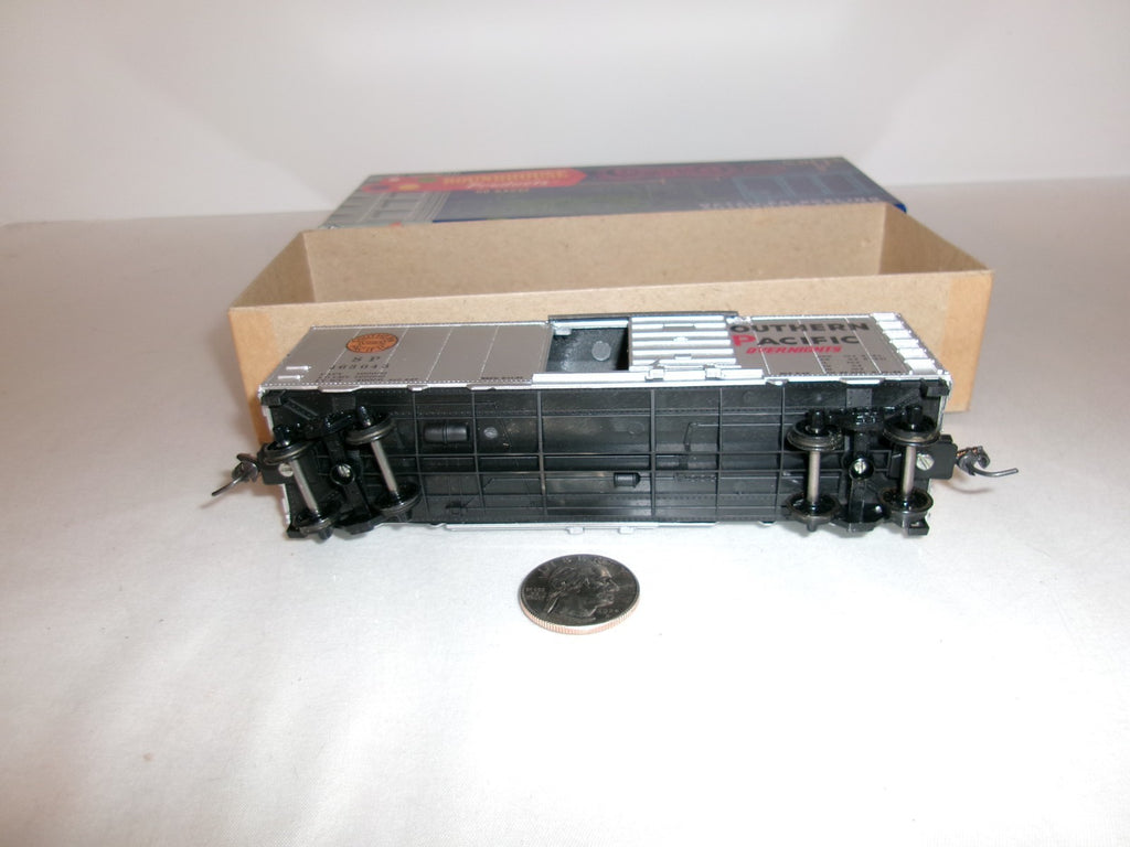 Roundhouse Blue Box 1071 HO Scale 40' Box Car Kit, Southern Pacific #163043 1