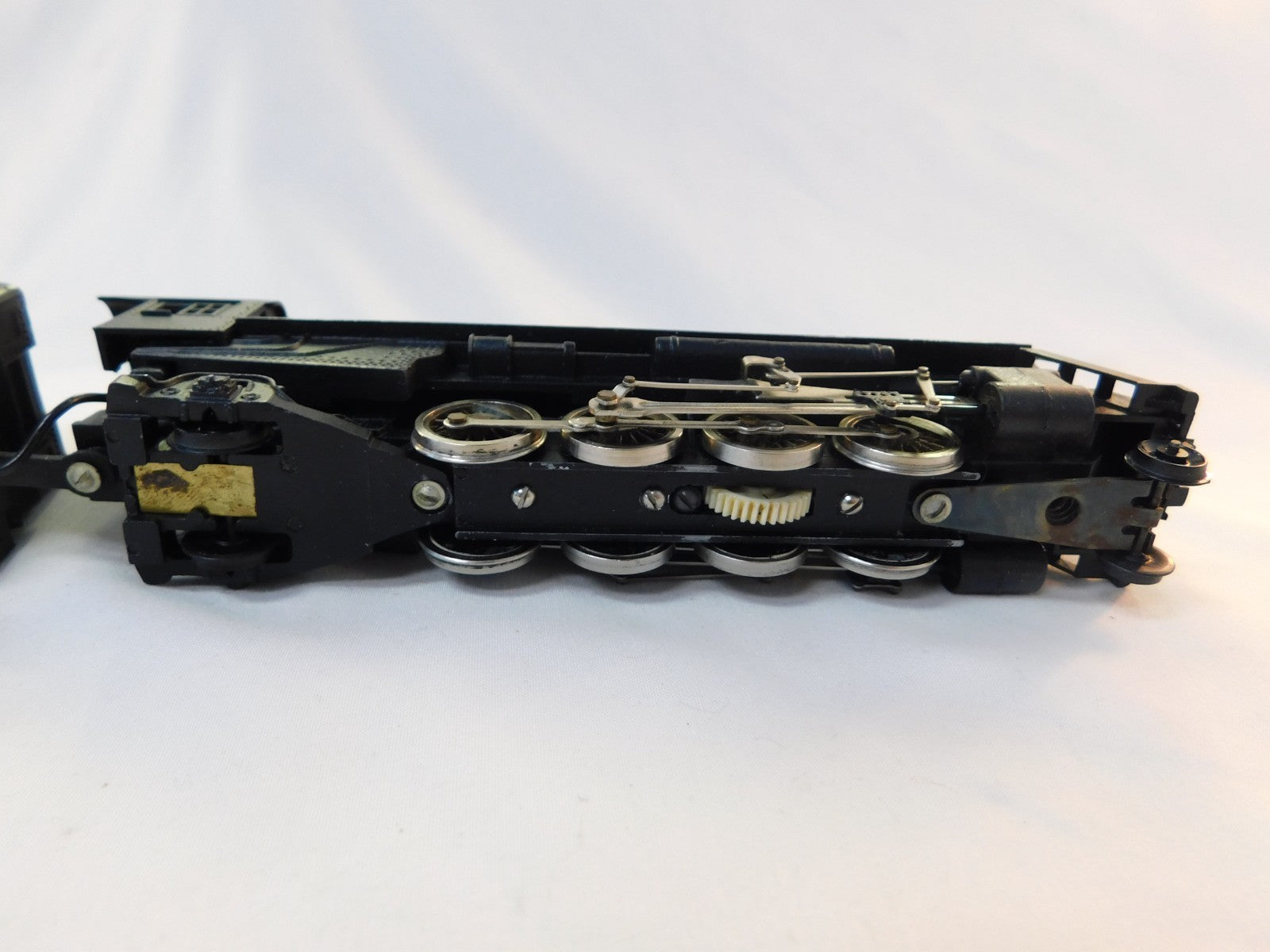 Mantua 348020 HO Scale 2-8-2 Mikado Steam Locomotive & Tender, Pennsylvania6