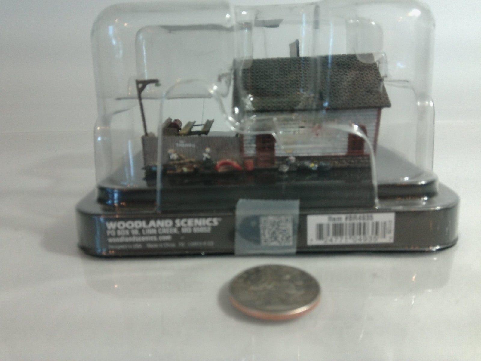 Woodland Scenics BR4935 - N Scale Ethyl's Gas & Service ~ LEDs2