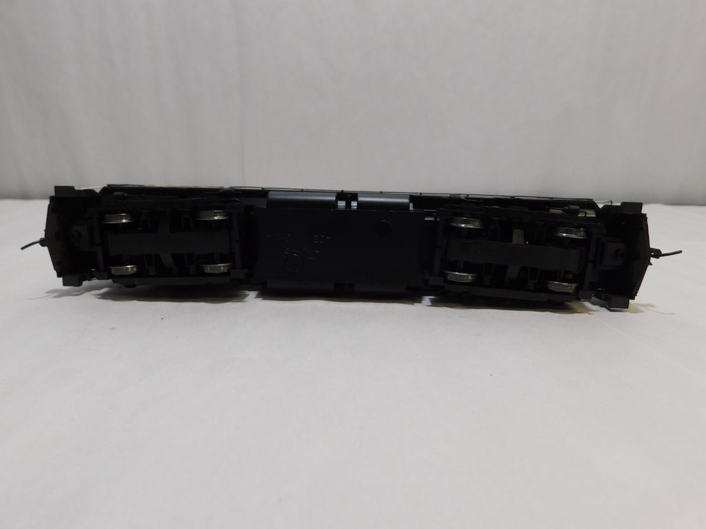 Atlas 10-002-568 HO Scale C425 Phase 2 Locomotive, DCC+Sound, SP&S #3256