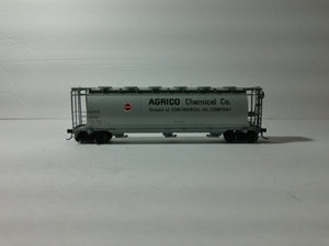 Atlas 20-001-872 3-Bay Cylindrical Hopper Agrico SHPX #62212