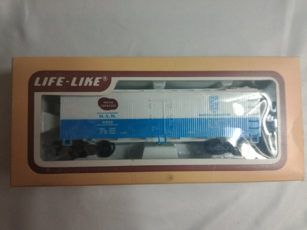 Life-Like HO Scale Maine Potatoes Refrigerator Boxcar BAR 6532 NIB2