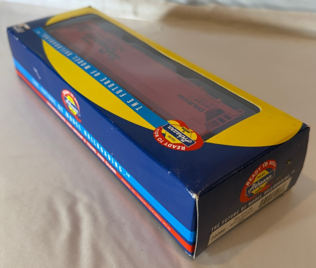 Athearn HO 50' Rio Grande ACF Centerflow 15588 Car #722663