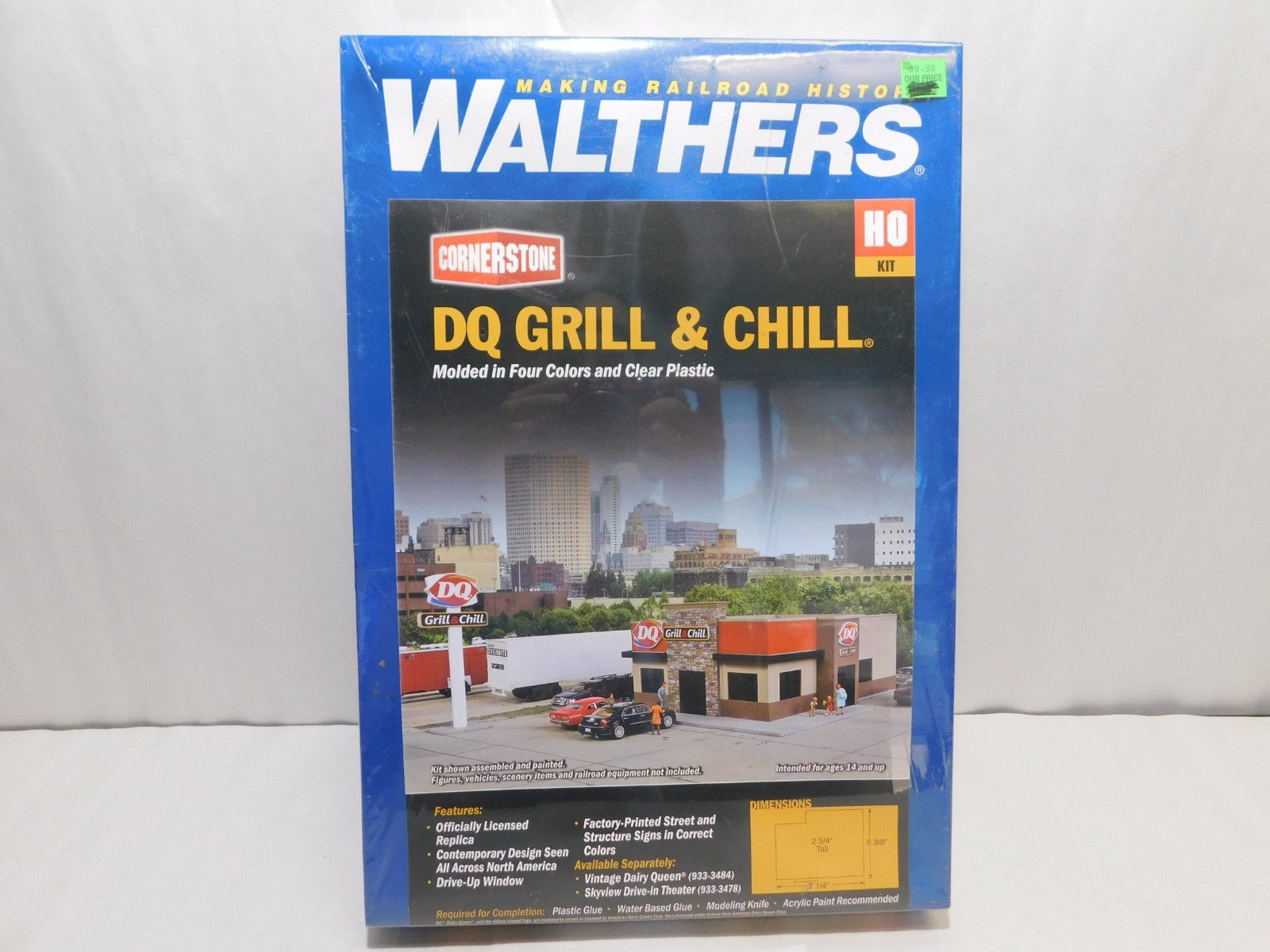 Walthers Cornerstone 933-3485 HO Scale Structure Kit, DQ Grill & Chill0