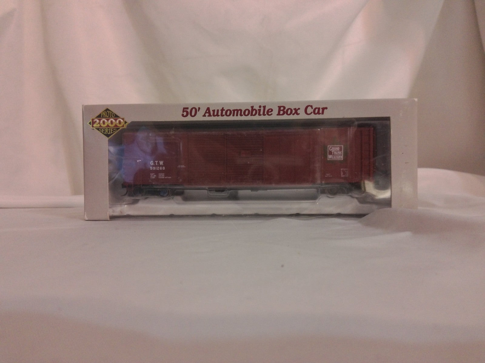 Walthers Proto 30329 - HO Scale 50' Automobile Boxcar, GTX #5912680