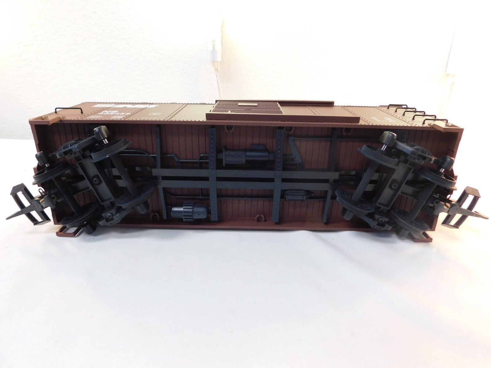 USA Trains R19103B G Scale Steel Box Car Norfolk Southern #4024587