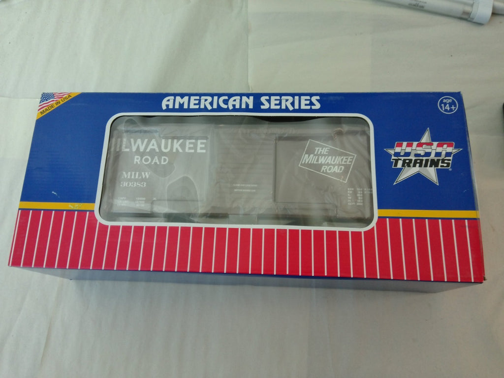USA Trains R19106A G Scale Steel Box Car Milwaukee Road #303832