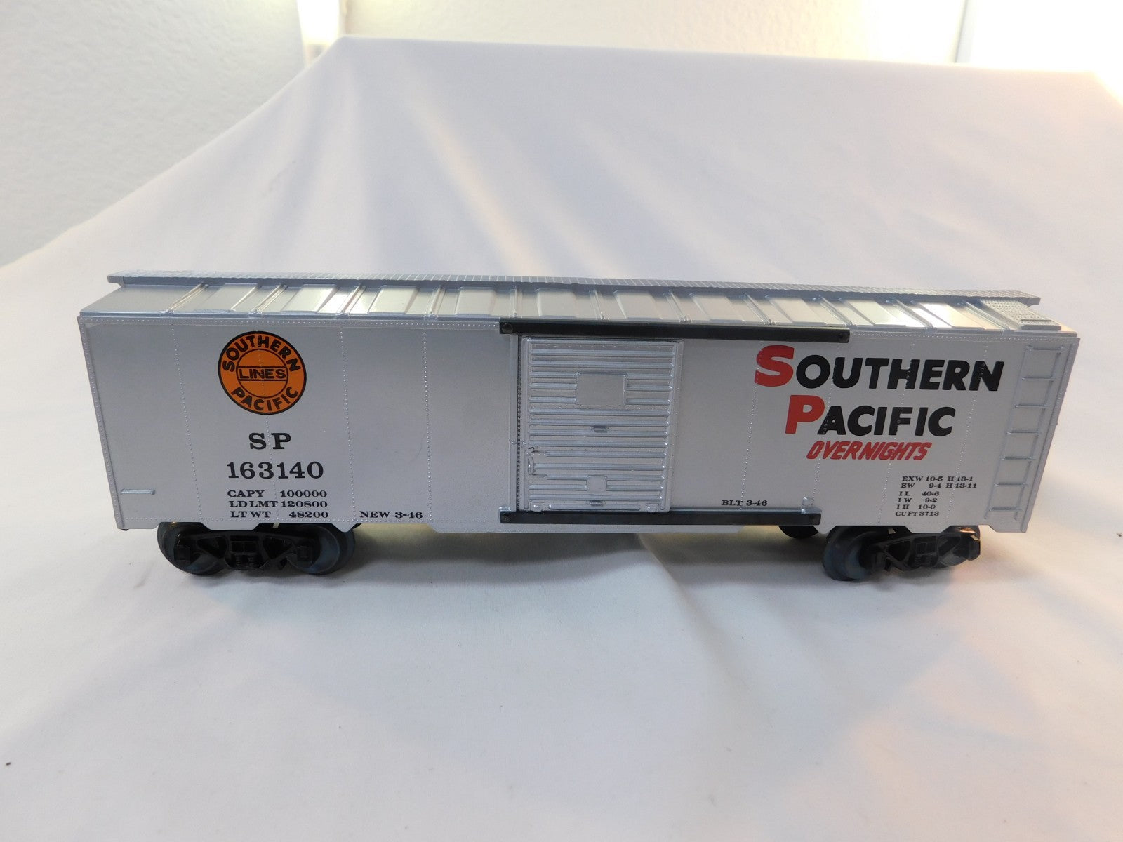 KMT 163140 O Gauge Box Car, Southern Pacific Lines Overnights SP #1631400