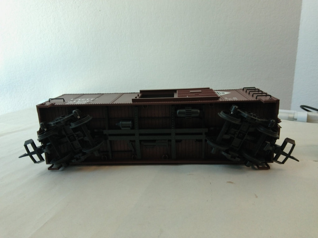 USA Trains R19109A G Scale Steel Box Car erie #817867