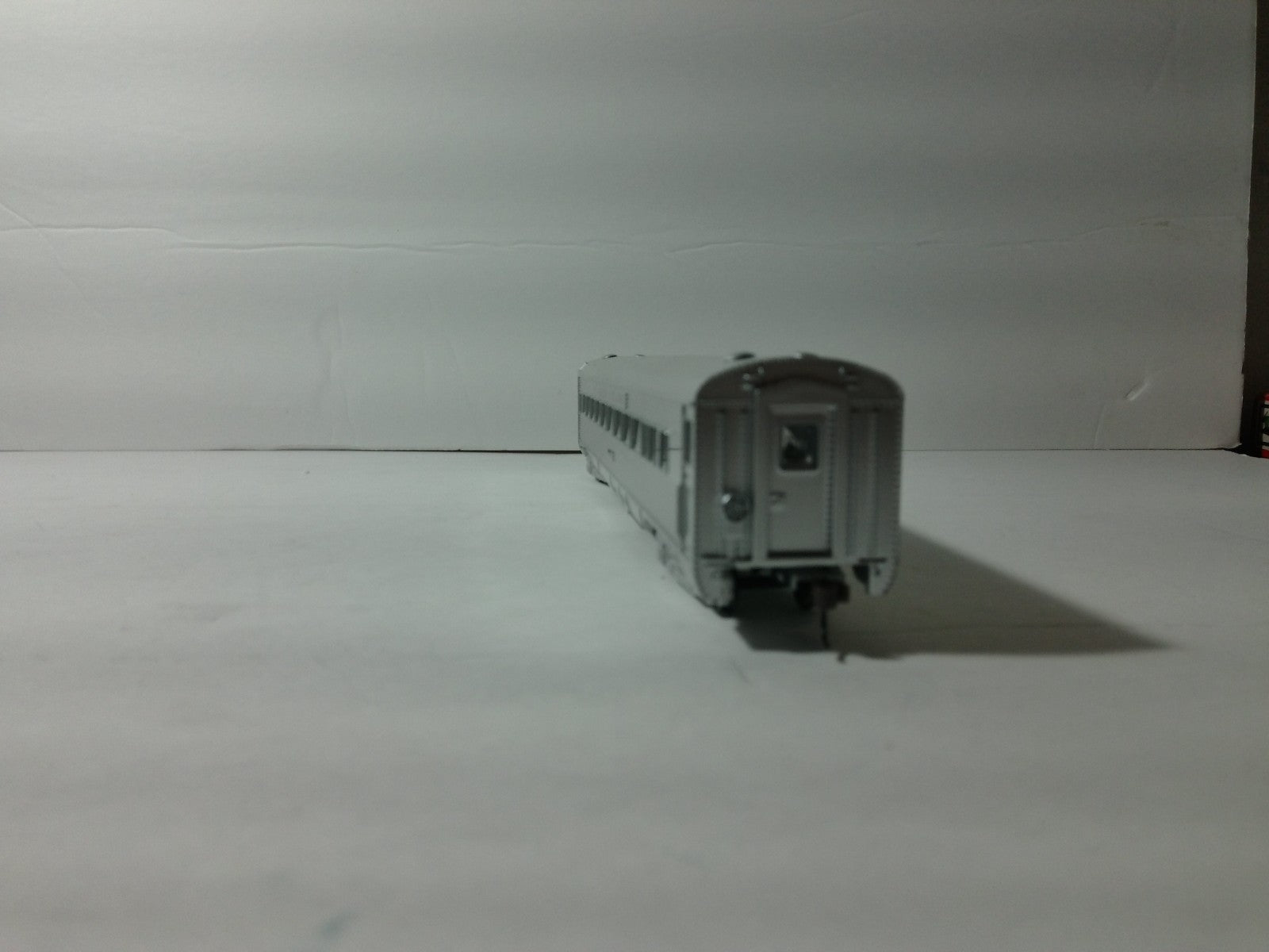 Athearn 7920 HO Scale Rock Island Streamline Passenger Baggage #8546