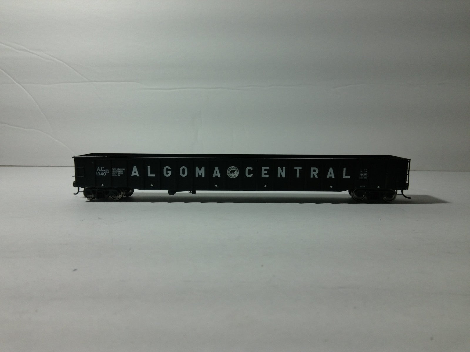 Walthers 920-105405 HO Scale 65' Thrall Mill Gondola Algoma Central #10401