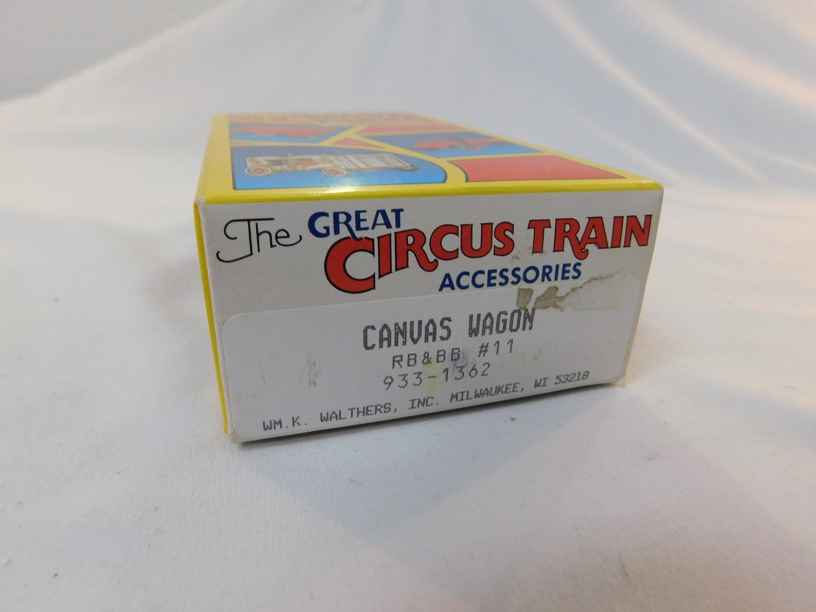 Walthers 933-1362 The Great Circus Train HO Canvas Wagon RB&BB #111