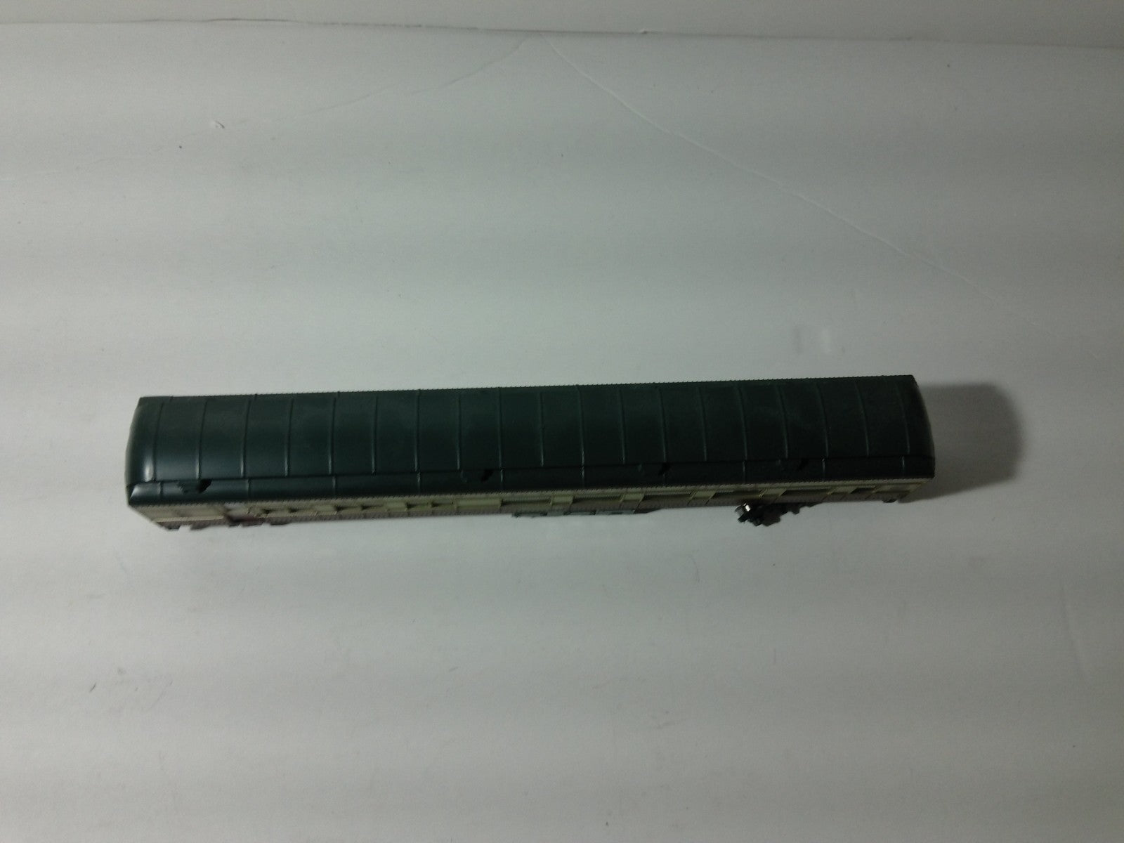 Athearn 85103 HO Scale Napa Valley RR Diner Car Gourmet Express #11004