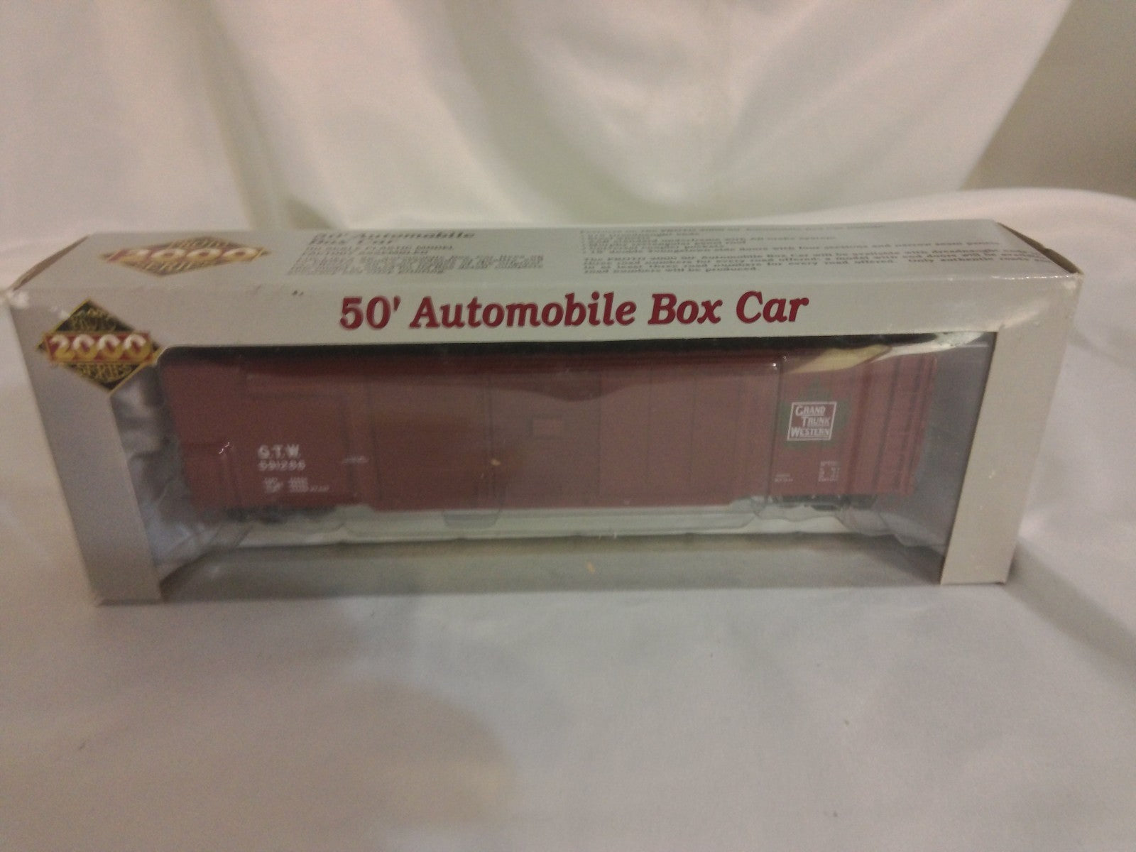 Walthers Proto 30330 - 50' Automobile Boxcar, GTW #591286`1