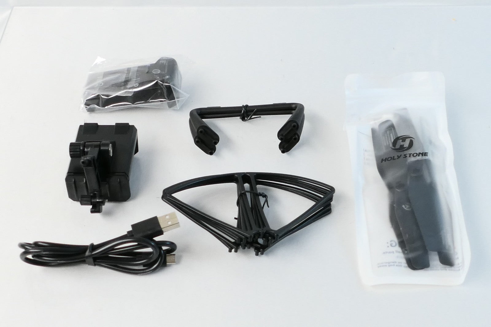 Holy Stone - FPV Drone HS110D w/ 120 Degree Wide-Angle 1080P HD WiFi Camera2