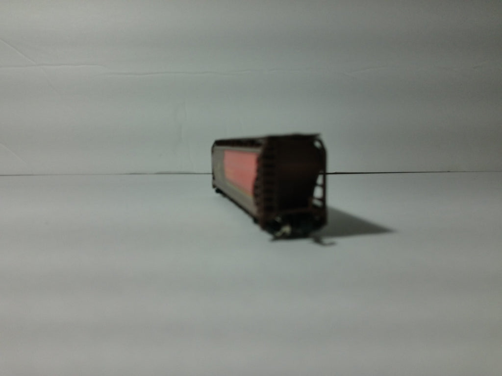 Model Power 3491 N Scale 55' Cylindrical Hopper5
