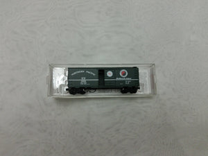 Micro Trains 20236 N Scale Box Car Northern Pacific