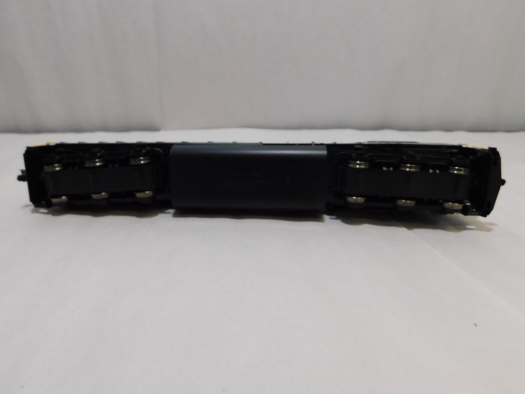 Walthers 910-20320 HO Scale EMD SD60M Locomotive, DCC+Sound, NS #68095