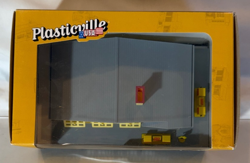 Bachmann 45904 Plasticville Gas Station Built-Up Train Building N Scale3