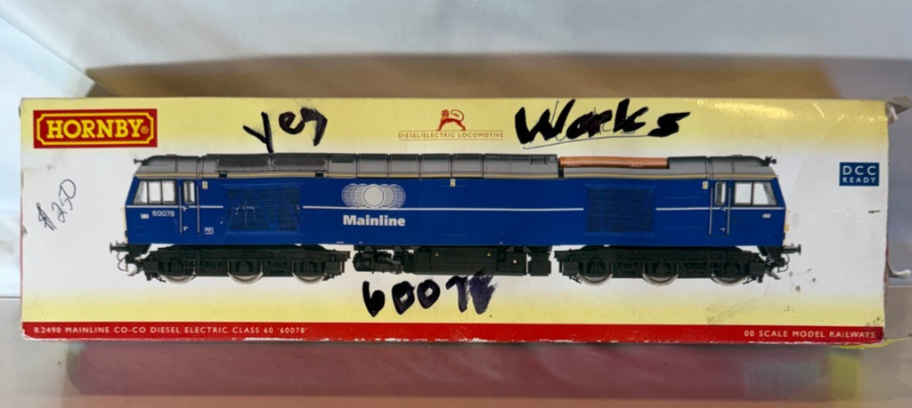 Hornby R2490 - Mainline Locomotive 60078 Blue 00 Gauge0